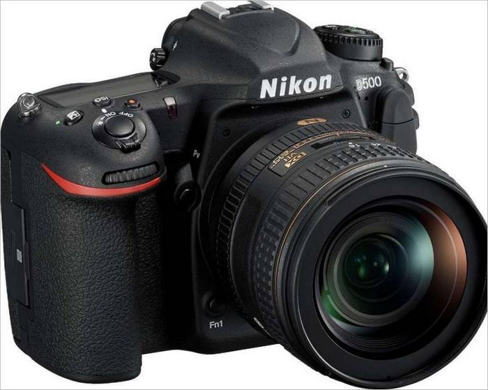 Nikon D500 komplet 16-80 mm VR SLR