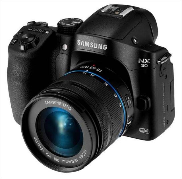 Samsung NX30