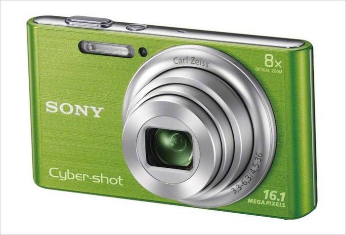 Kompaktni fotoaparat Sony W730 zelene barve