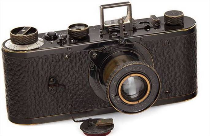 Leica