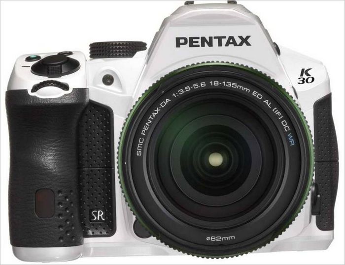 SLR fotoaparat Pentax K-30